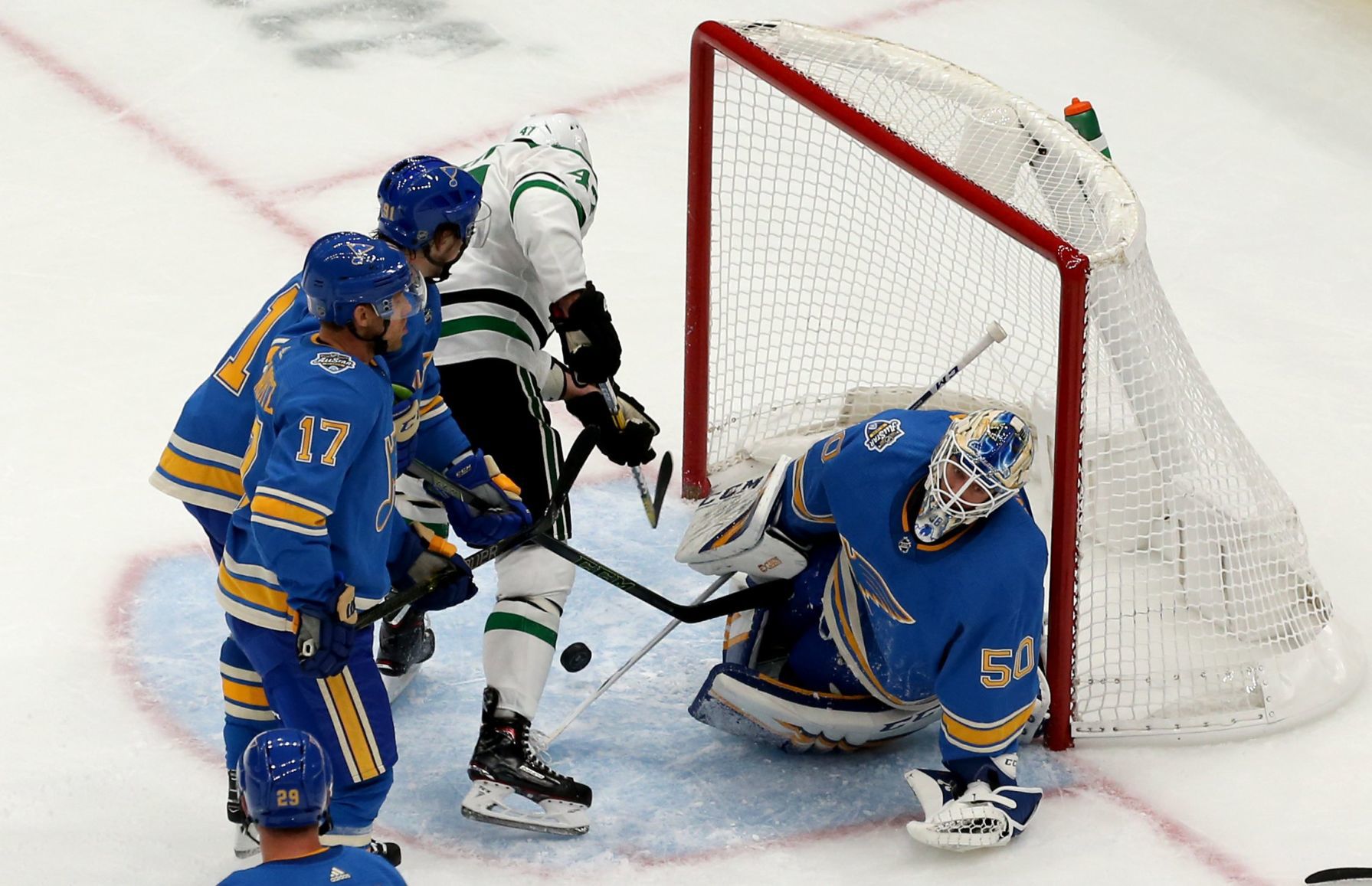 Blues host Stars